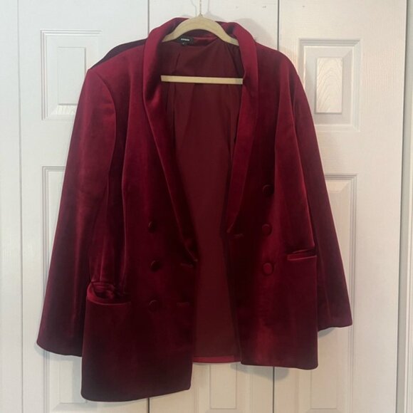 Express double breasted Velvet Blazer, size XL, Ruby Red color - Picture 2 of 5